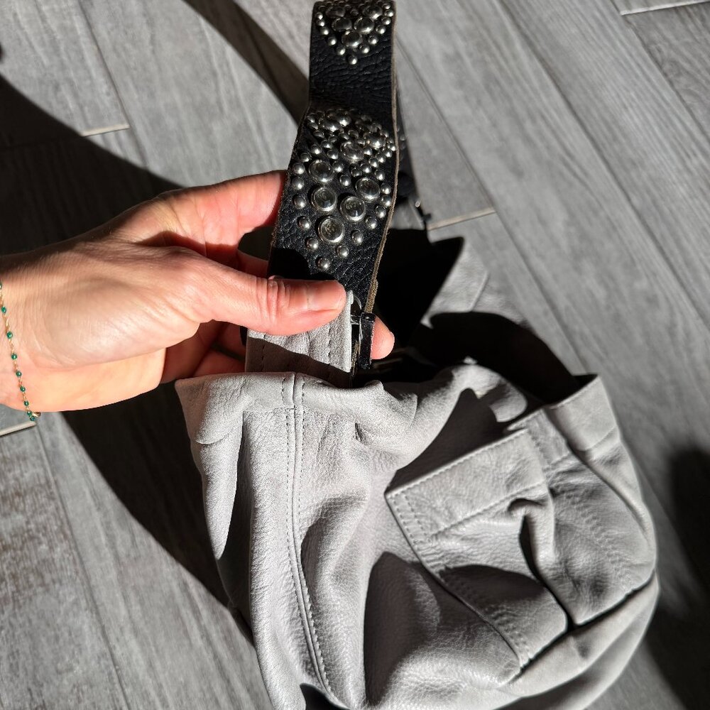 Grey Tylie Malibu Distressed Leather Bucket Bag